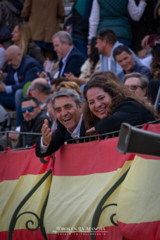 DSC_0870-2 DSC 0870 2 683x1024 | Toros en la mancha